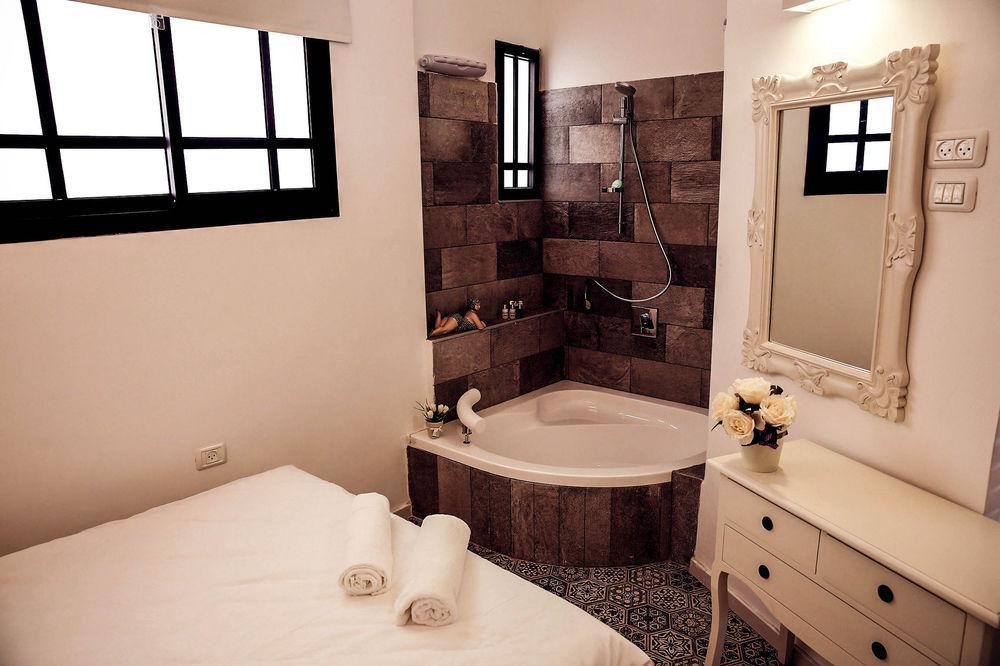 Tlv Flats Apartment